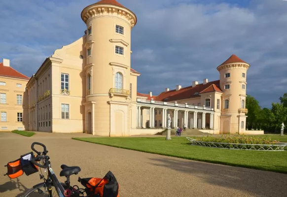 Bild: Mit Flöte und Fahrrad zum Jungen Fritz – Rheinsberg lädt ein