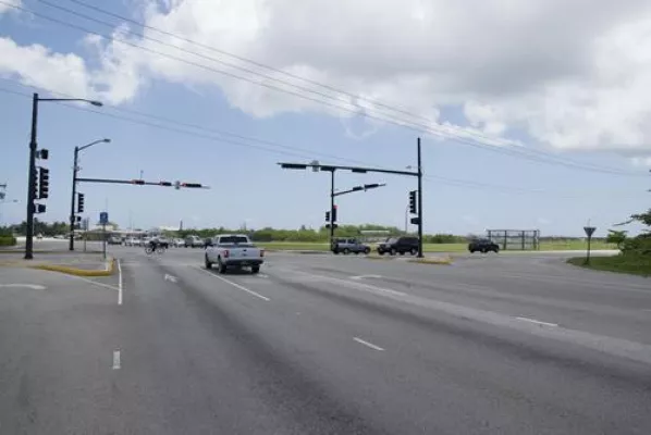 Deutsche Kennzeichentechnik in der Karibik - Cayman Islands setzen auf innovatives System von TÖNNJES E.A.S.T. Bild: Deutsche Kennzeichentechnik in der Karibik - Cayman Islands setzen auf innovatives System von TÖNNJES E.A.S.T.