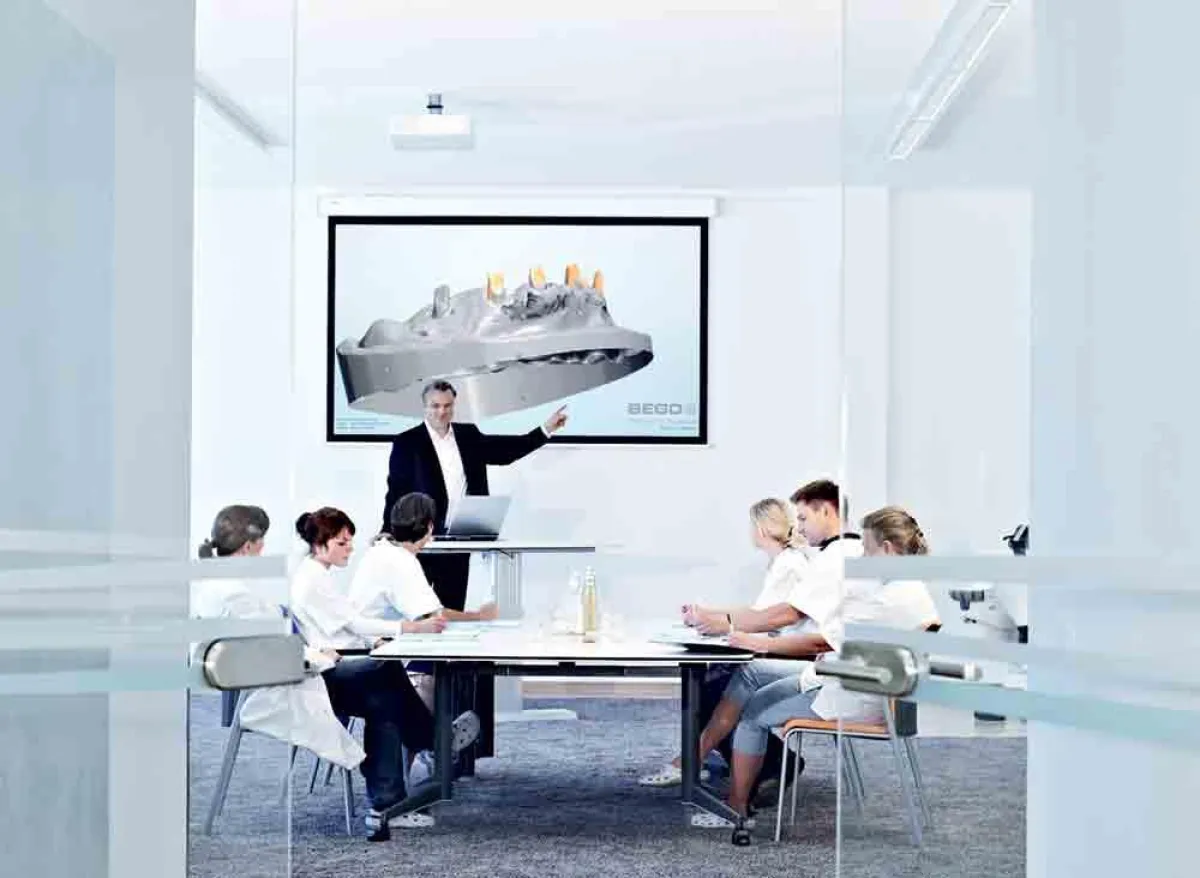 Seminar für digitale Abrechnung im hochmodernen Trainingszentrum von ISAR DENTAL