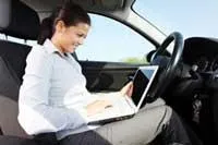 Bild: Internet im PKW: Wie schnell und mit welchen Anwendungen wird es sich im Auto durchsetzen?