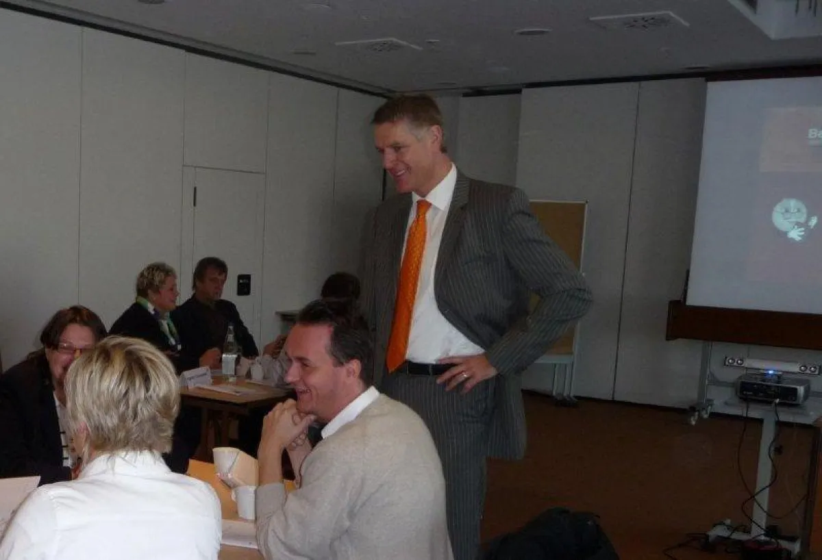 Jürgen Behrens, Leiter der neuen Führungsschule in Kaiserslautern beim Training