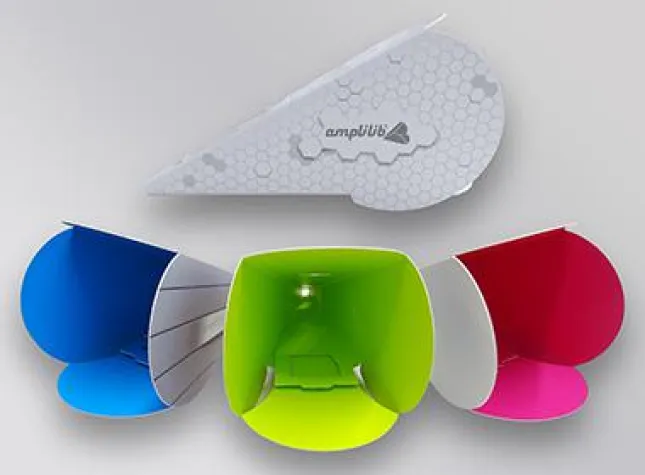 Bild: 110 Dezibel aus dem Karton-Verstärker