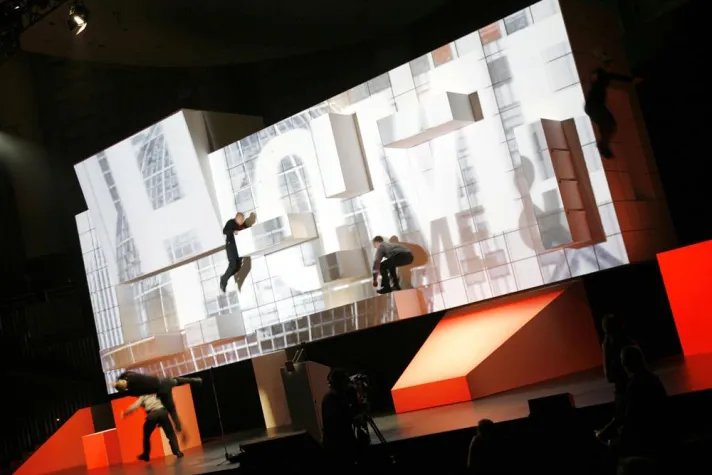 insglück inszeniert die Eröffnungsveranstaltung der CeBIT Bild: insglück inszeniert die Eröffnungsveranstaltung der CeBIT