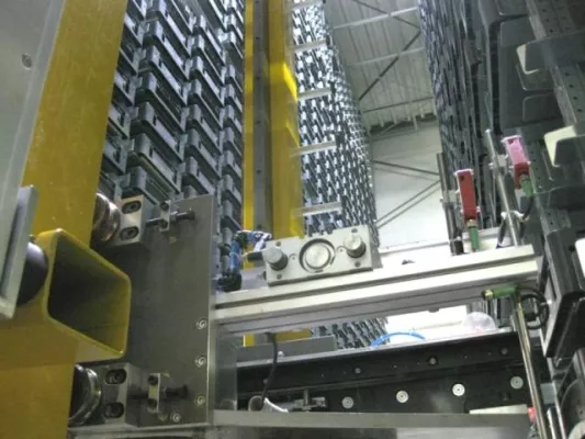 Bild: Software-Anbindung optimal gelöst: de Man entwickelt automatisches Lagersystem für Dremec