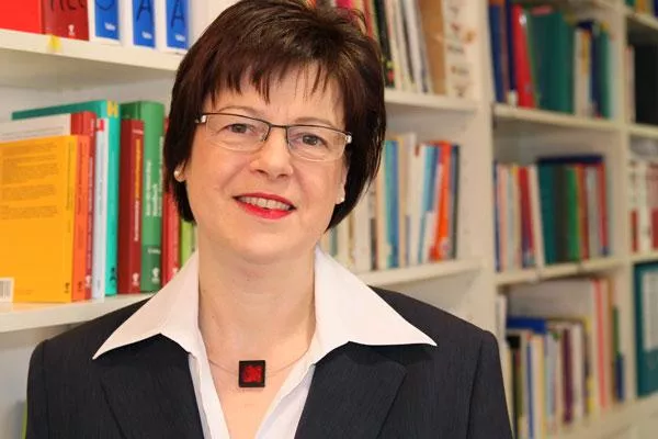 Seminar: Die Kraft, die Menschen stark macht So stärken Sie Ihre psychische Widerstandskraft - Resilienz Bild: Seminar: Die Kraft, die Menschen stark macht So stärken Sie Ihre psychische Widerstandskraft - Resilienz