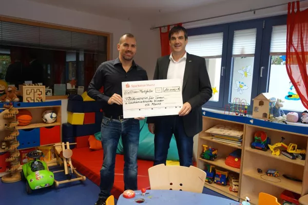 Bild: glatthaar-fertigkeller finanziert neues Beleuchtungskonzept für Kinderkrebsstation in der Kinderklinik Mainz