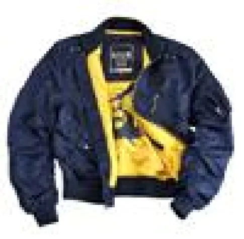 Bild: Falcon Flight Jacket – der neue Star auf der Alpha Industries Air-Base