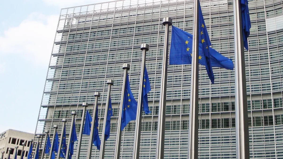 Markante Fassade: das Berlaymont-Gebäude in Brüssel, der Sitz der EU-Kommission (c) Pixabay