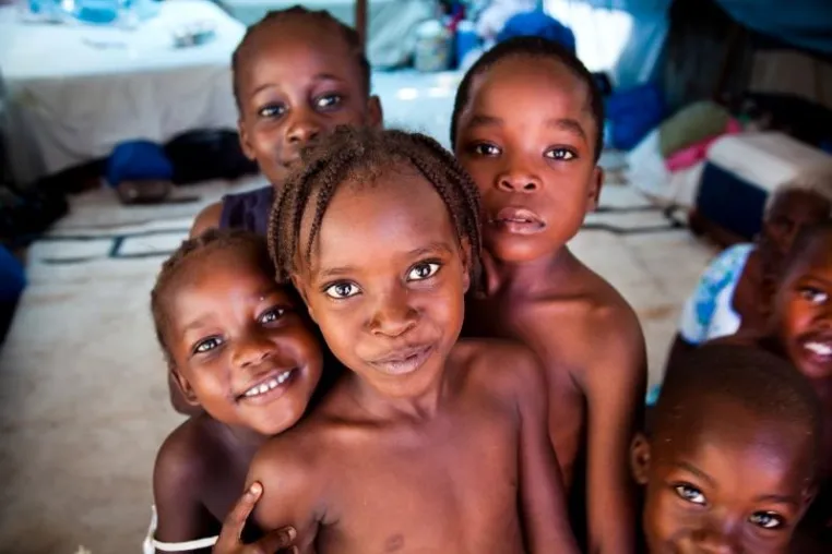 Bild: Beschenken Sie Kinder auf Haiti