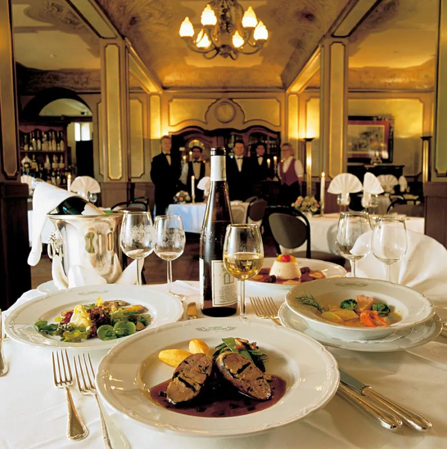 Eine neue AOC Genussidee: Tagesflüge ab Wien zu Europas Starköchen (Bild: AOC Genusscréateure/DZT)