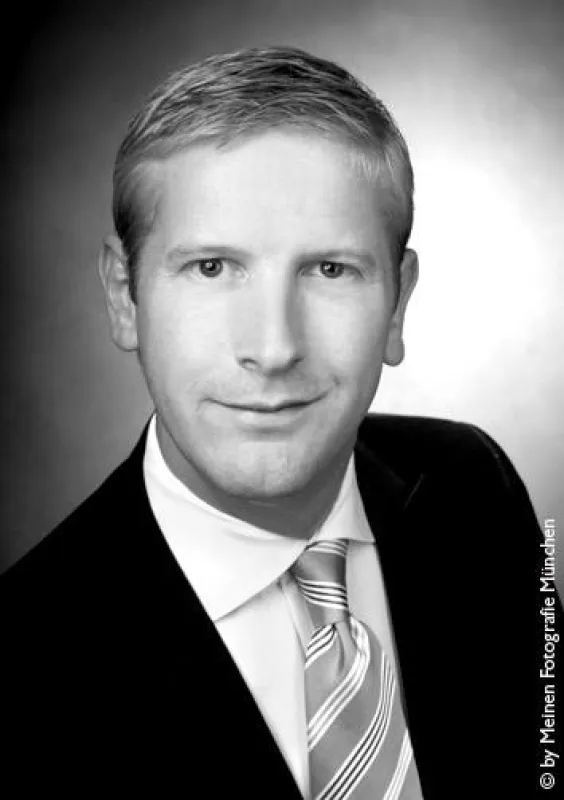 Thomas Hattenberger ist neuer Direktor im Park Inn Berlin-Alexanderplatz (Foto: Meinen Fotografie München)