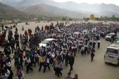 Bild: Im Nordwesten von Amdo tibetischer Schulleiter entlassen, Schüler inhaftiert