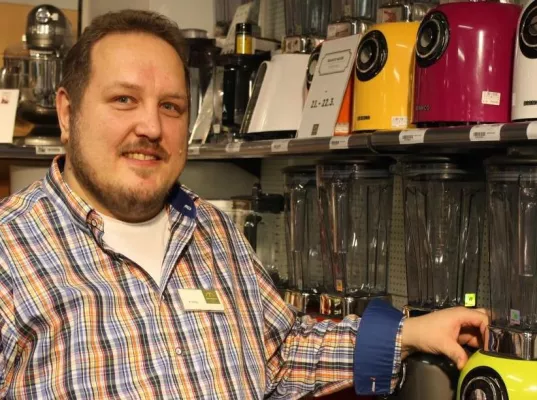 Bild: Fit in den Frühling. Gesunde Ernährung, die lecker schmeckt: Grüne Smoothies