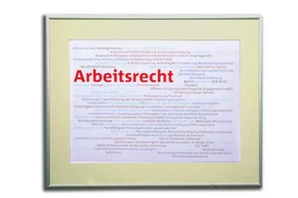 Bild: Geschenke für Rechtsanwälte, Geschenke für Juristen - invocem legt neue Produktreihe auf