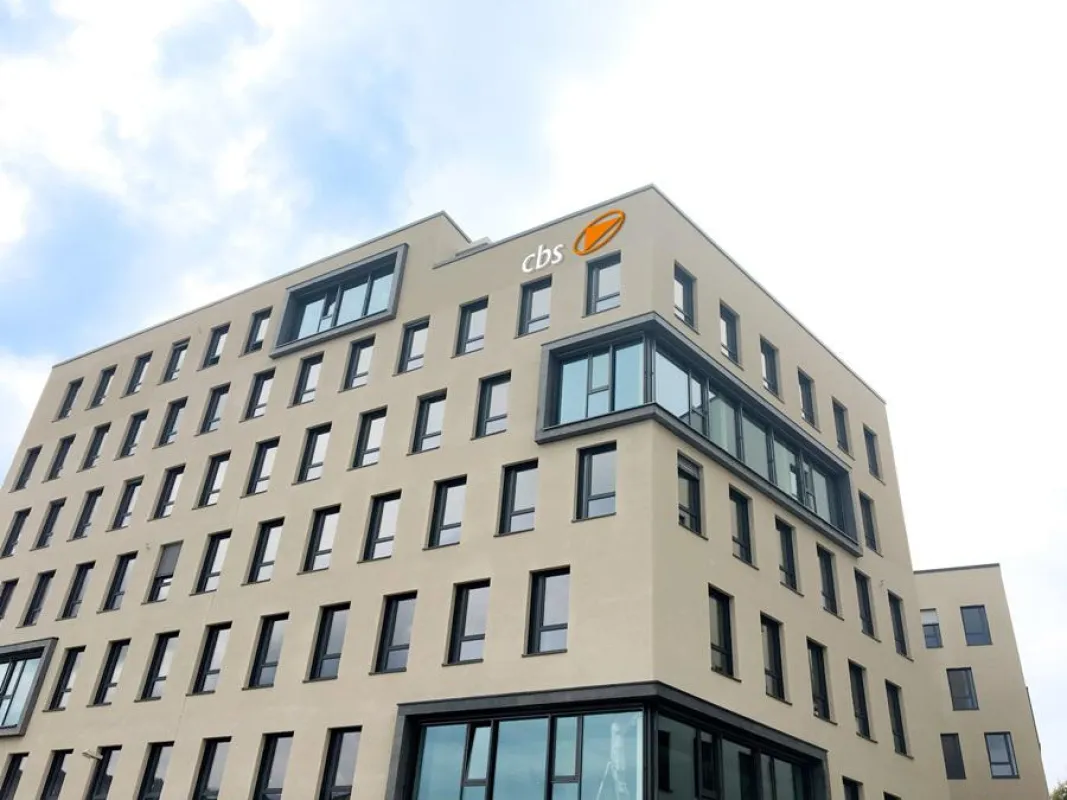 Moderne Zentrale am Stadttor Ost: Das neue cbs Headquarter in Heidelberg
