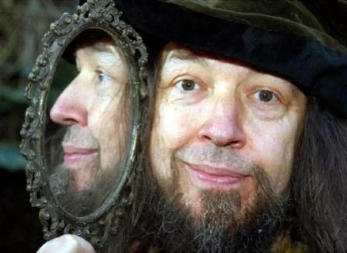 Ulrich Holbein erhält den Kasseler Literaturpreis für grotesken Humor 2012