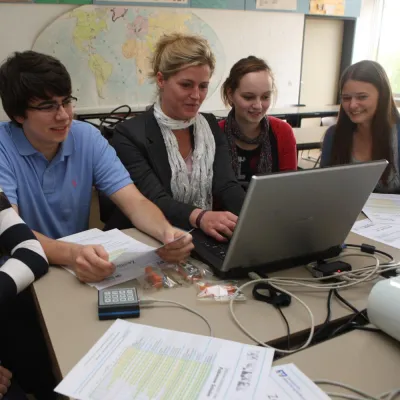 Bild: Navigation durch den Berufsdschungel