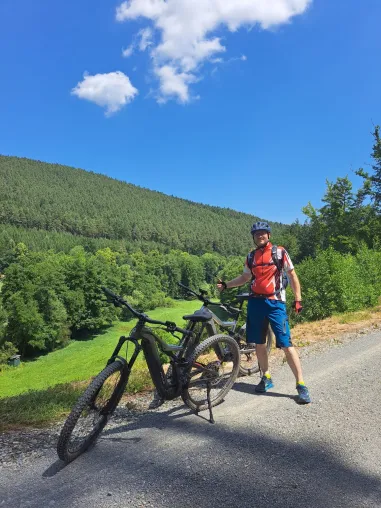 Bild: Sternradtouren – Wo jeder Rückweg ein Stück Glück bedeutet