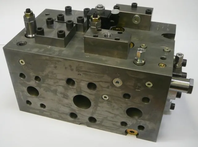 Schnelles Kraftpaket Bild: Schnelles Kraftpaket