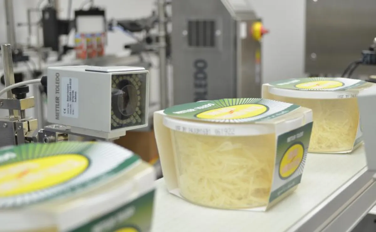 Schneller Einstieg in die kamerabasierte Etiketten- und Kennzeichnungskontrolle: V2622 Flex-Lite.