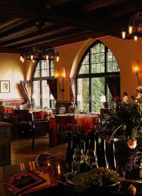 Bild: Personelle Veränderungen im Hotel auf der Wartburg