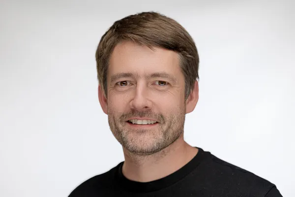 Bild: "Der Zufall ist der Karrierefaktor überhaupt": Arbeits- und Bildungsökonom Dr. Ingo Isphording im Hypothese-Podcast