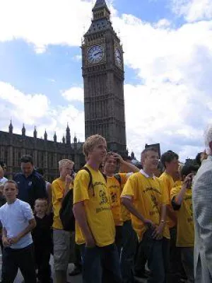 Fußball- & Sprachcamp in England Bild: Fußball- & Sprachcamp in England