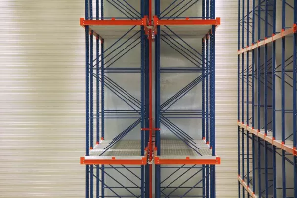 Bild: Weltweites Logistikzentrum