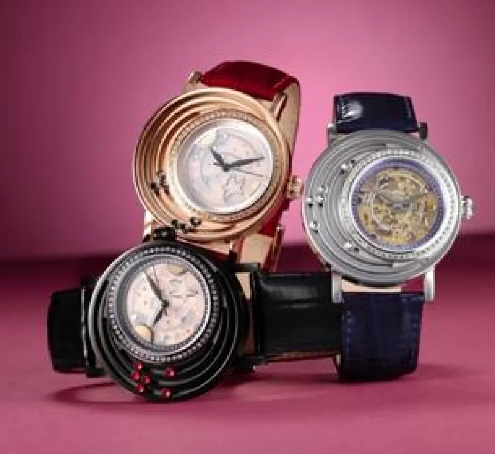 Hui Wing Tak gewann mit seinem Modell „Eternity“ den Designwettbewerb in der Kategorie Open Group. Foto: HKTDC