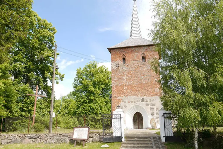 Bild: Verwunschener Schlosspark von Lenné bei Kolberg