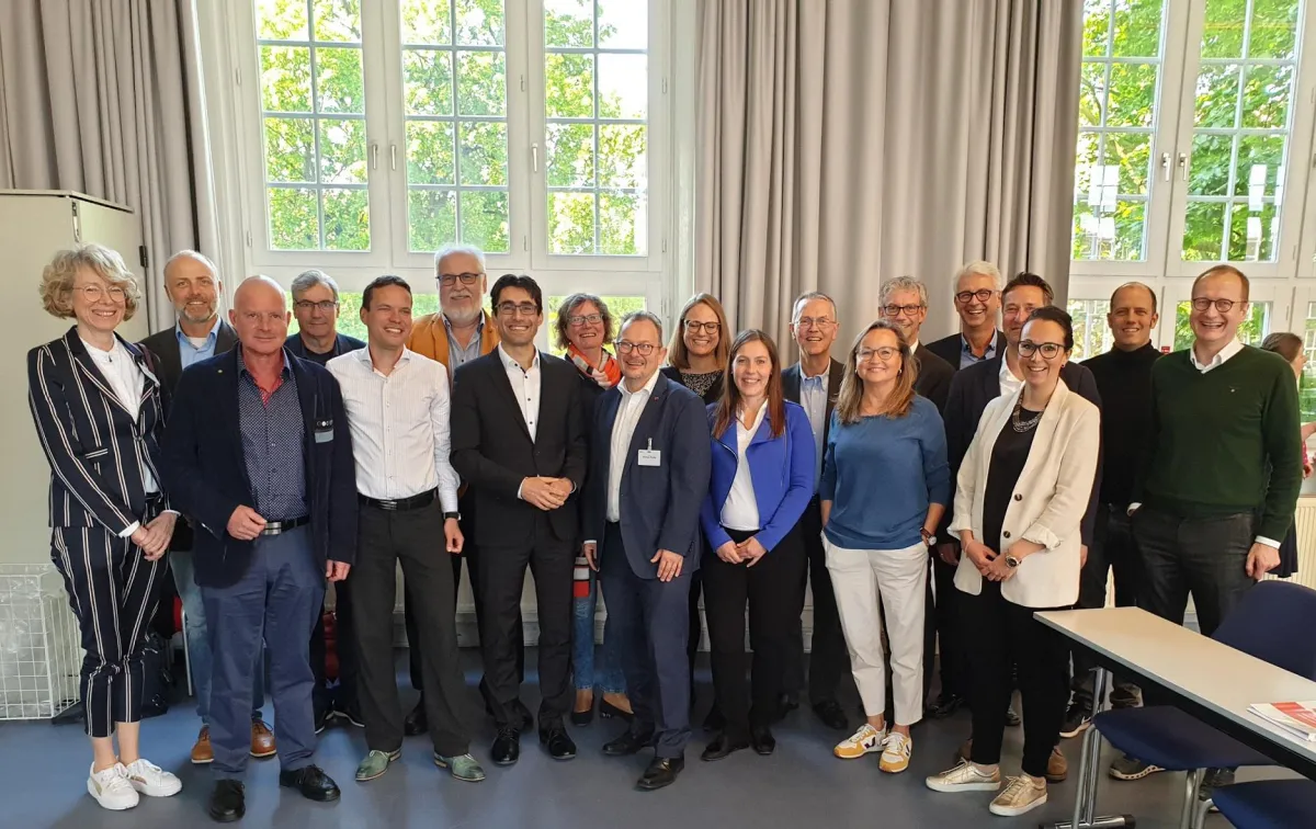 Teilnehmer der 8. Arbeitssitzung des AfM-Arbeitskreises B2B-Marketing / Vertrieb