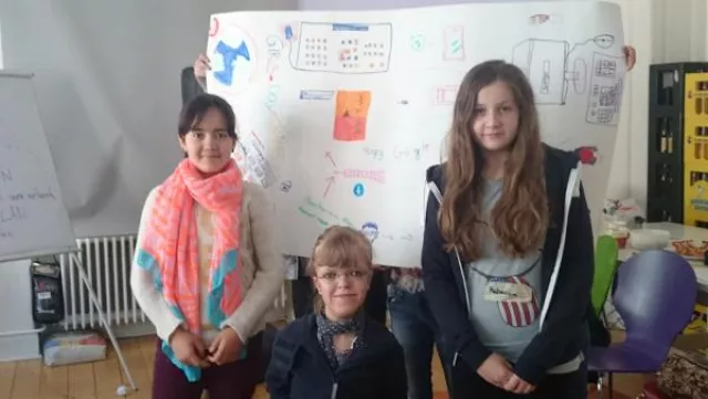 Bild: Zum Girls‘Day die Welt der Server bei der Hostserver GmbH in Marburg erkunden