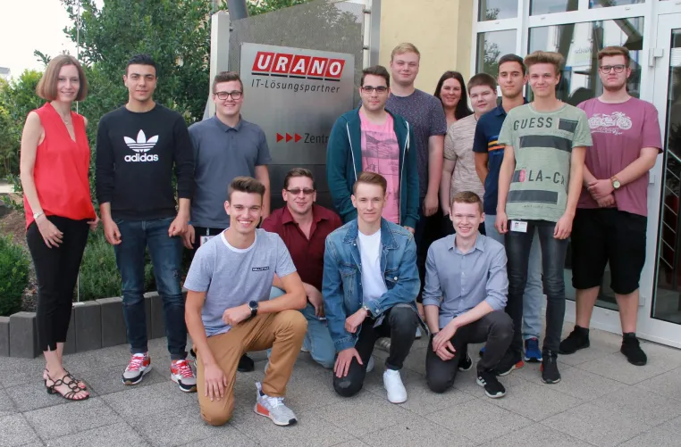 Starker IT-Nachwuchs: URANO freut sich über 14 neue Azubis Bild: Starker IT-Nachwuchs: URANO freut sich über 14 neue Azubis