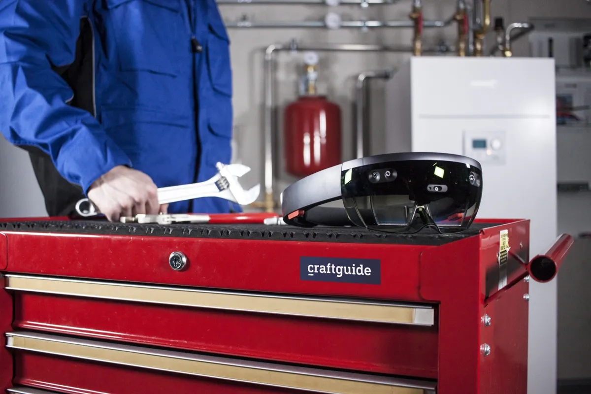 Jetzt nutzt Windhager Video-Tutorials als 2D-Realfilm, später auch in Virtual Reality und 3D.  (© craftguide)