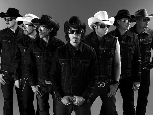 Bild: The BossHoss bei Auf die Ohren 2010 - das Festival am rock'n'popmuseum