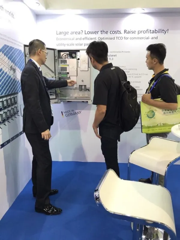 Country Manager Stanley Yu präsentiert KACO new energy´s Wechselrichtertechnologie auf der PV Taiwan