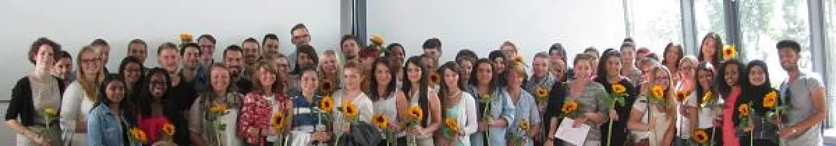 Absolvent(inn)en und Mentor(inn)en vom Projekt ?Chancen bilden ? Fit fürs Studium? (ganz links: Proj