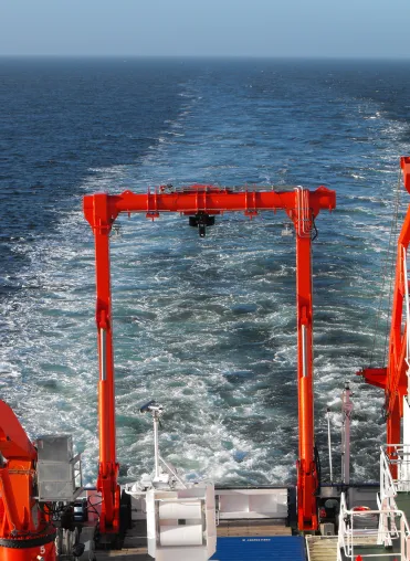 Unterschätztes Kielwasser: Schiffsverkehr sorgt für mehr Wirbel in der Ostsee als gedacht Bild: Unterschätztes Kielwasser: Schiffsverkehr sorgt für mehr Wirbel in der Ostsee als gedacht
