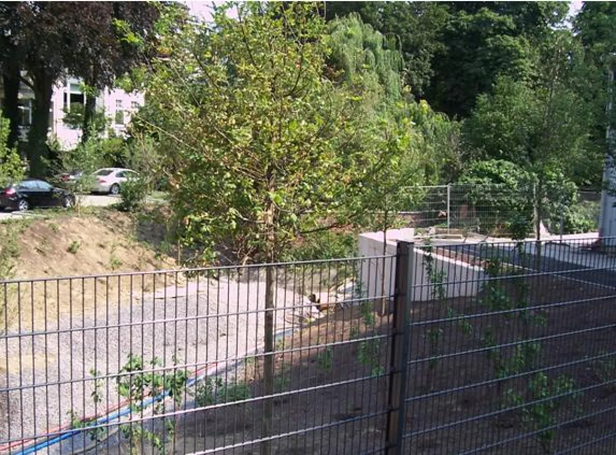 Das Bachbett der Düssel in der Entstehung