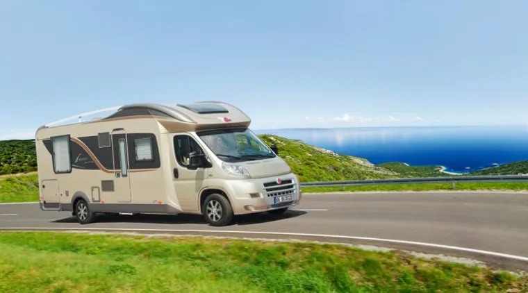 Bild: Campingurlaub: Caravan oder Reisemobil mieten