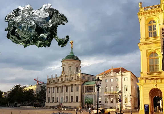 Bild: Ausstellung Sven Hoffmann / Approach to Barberini in Potsdam