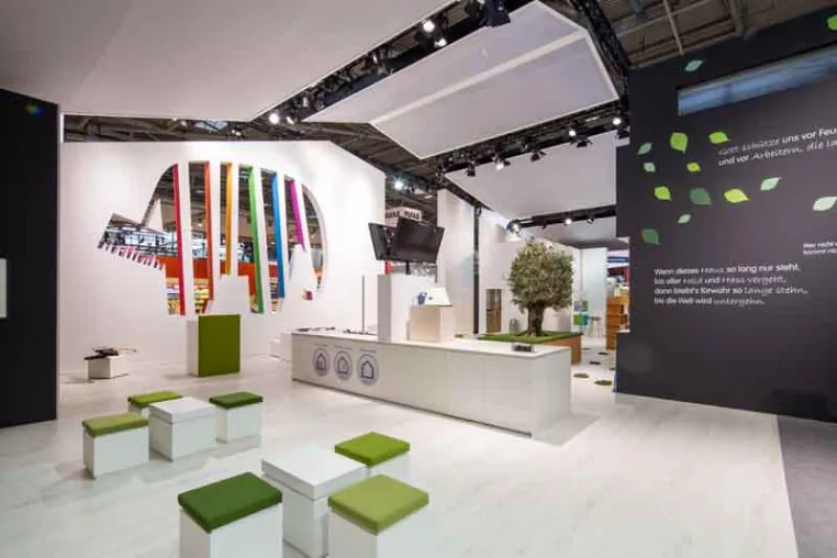 KALLE KRAUSE baut Messestand für Caparol auf der FAF 2016 in München Bild: KALLE KRAUSE baut Messestand für Caparol auf der FAF 2016 in München