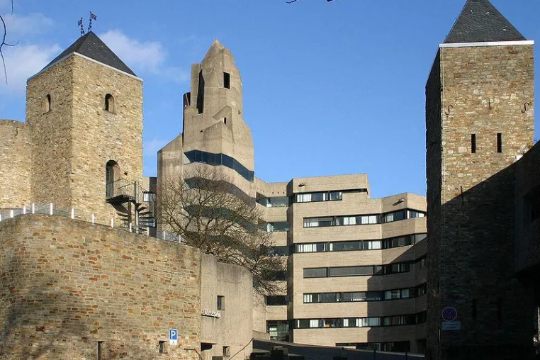 Niedriglöhne bei der Stadt Bergisch Gladbach Bild: Niedriglöhne bei der Stadt Bergisch Gladbach