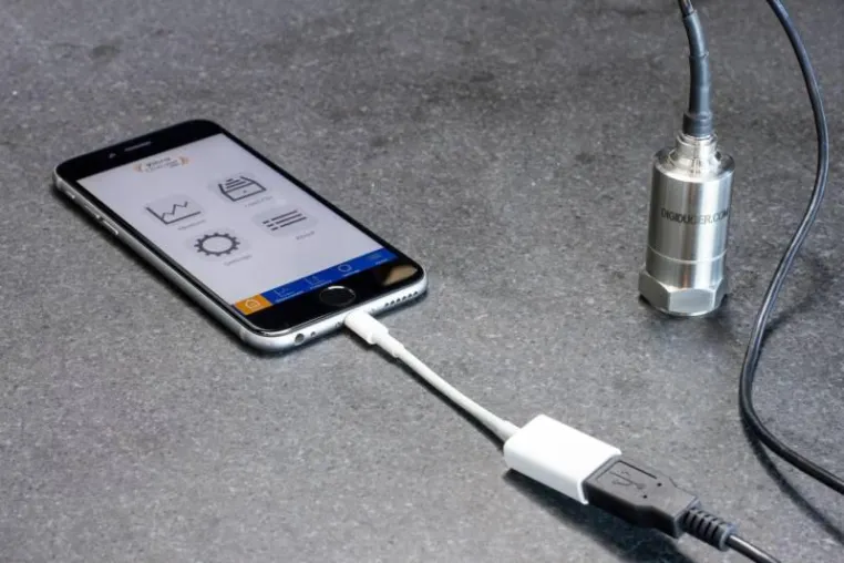 Bild: Die App VibroChecker PRO macht iPhone/iPad zum Profi-Messgerät