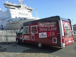 Bild: Stena Line und HOBBY: mit einem rollenden Schwedenhaus auf Tour