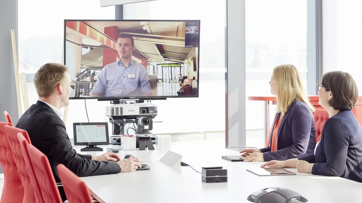 markilux bietet seinen Fachkräften zukünftig ein neues E-Learning-Angebot an.  (© markilux)