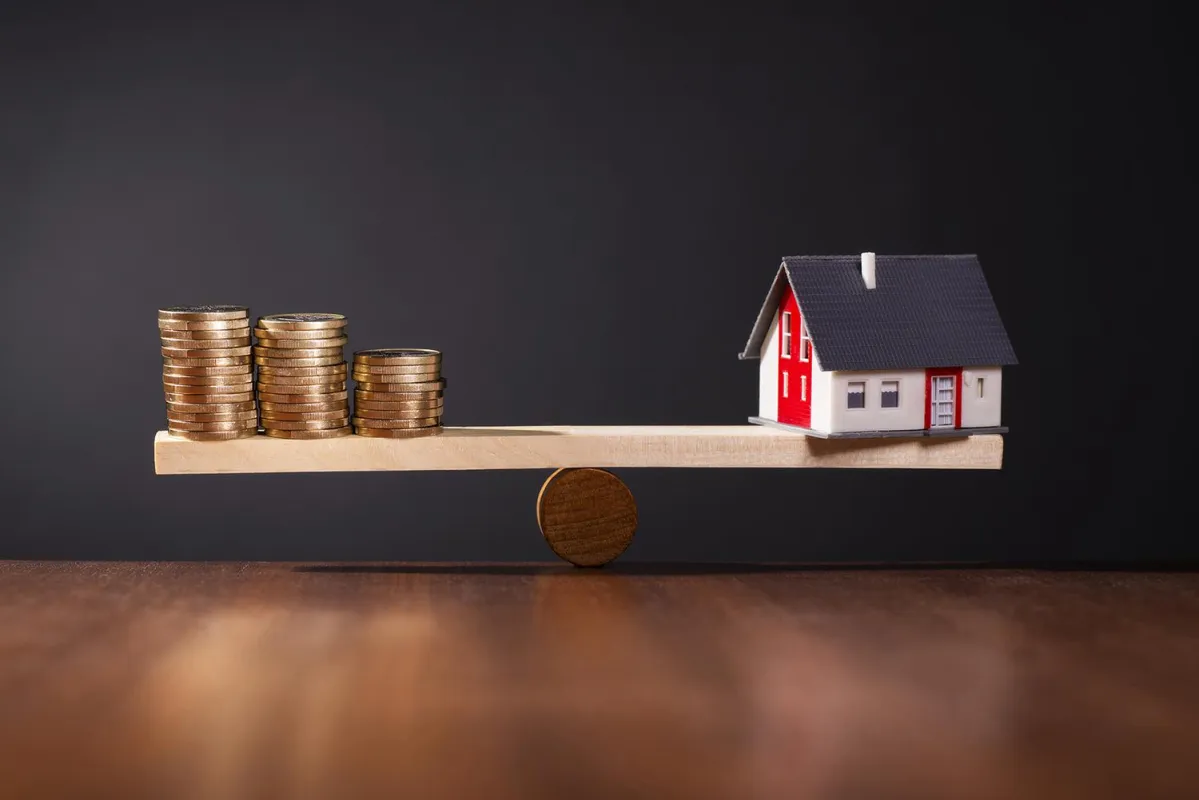 Steigende Immobilienpreise verunsichern Käufer - Fotolia/Baufi24.de/Eisenhans