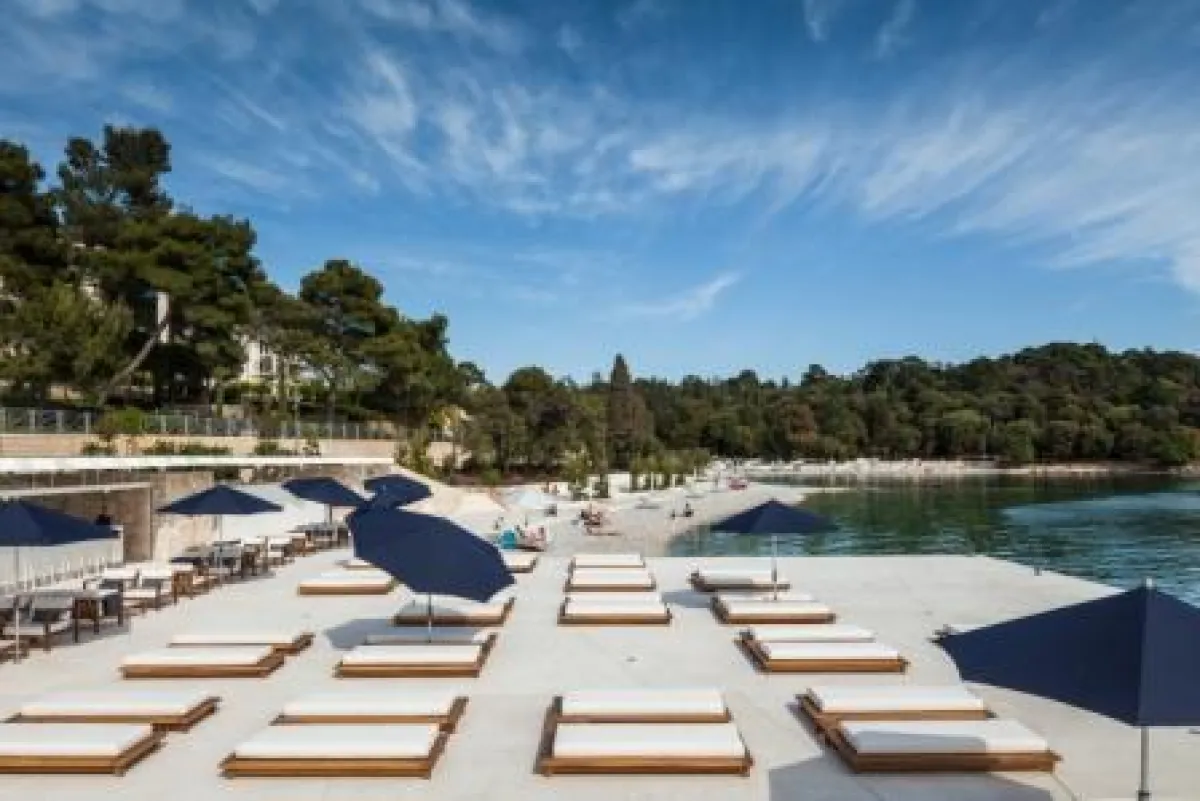 Der neue Monte Mulini Beach komplettiert das hochwertige Angebot der Maistra-Hotels in Rovinj.