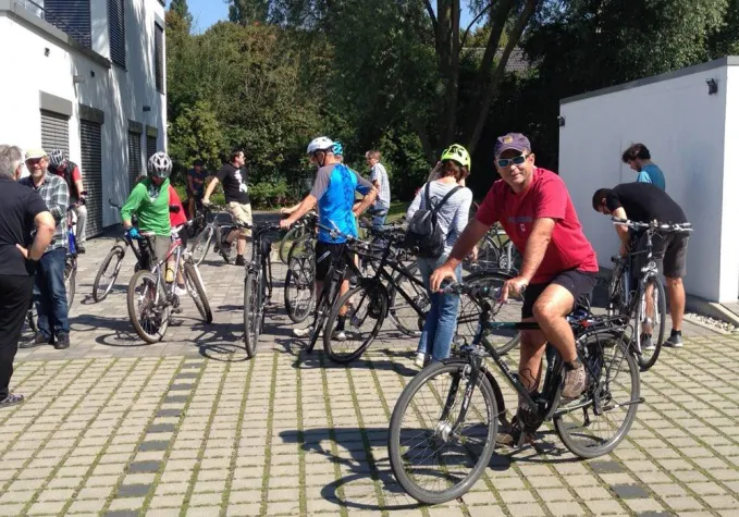 Bild: CAD Schroer hat Sport und Spende genial kombiniert