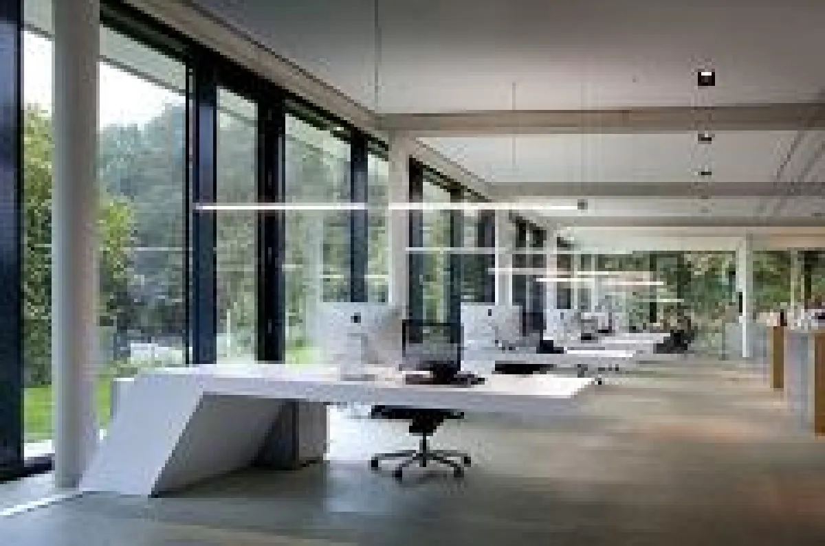 Klare Formensprache bei der Inneneinrichtung (Foto: Ulrich Beuttenmüller)